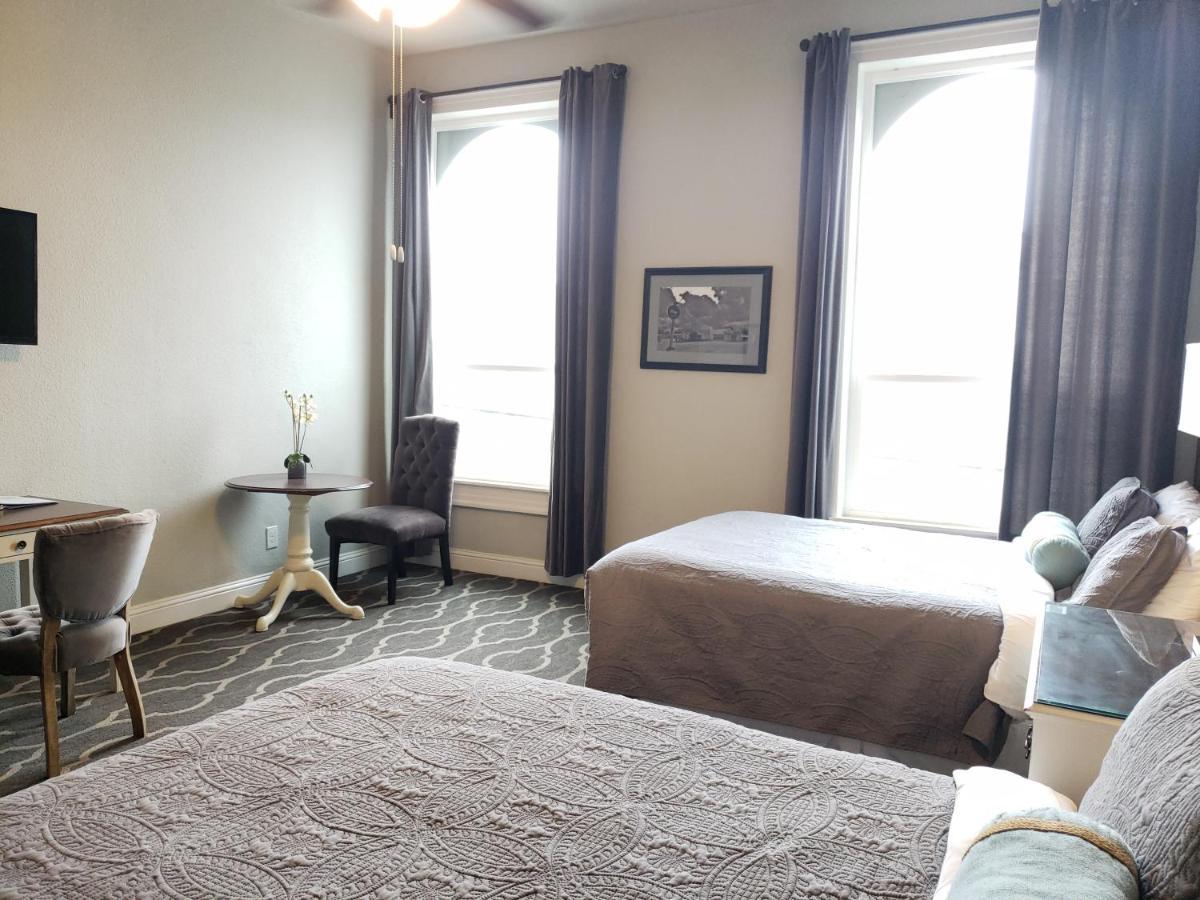 The Dilworth Inn Gonzales المظهر الخارجي الصورة